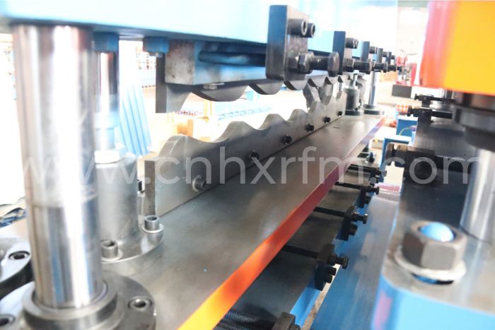 linia do produkcji blachy trapezowej-1