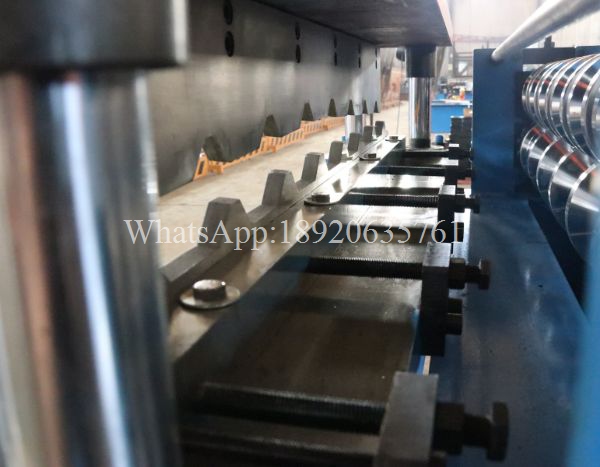 maquina conformadora de chapa trapezoidal R101-3