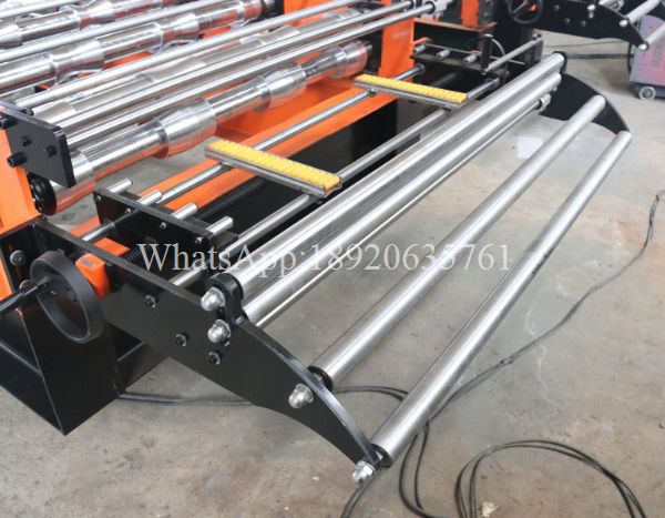 double layer roofing sheet roll forming machine-6