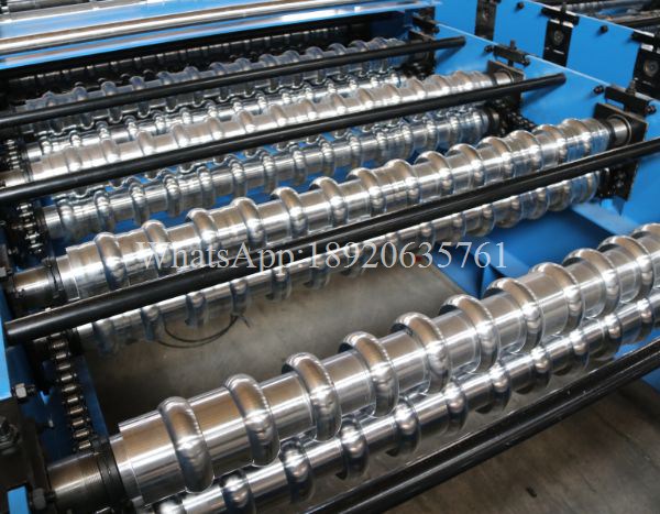 machine a tole formage de rouleaux de toiture à double couche trapézoïdale et ondulée-2