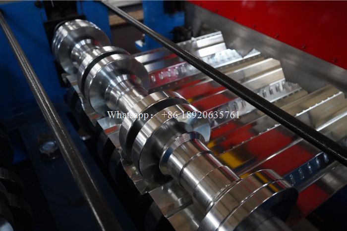 3 type n roof metal deck roll forming machine-2
