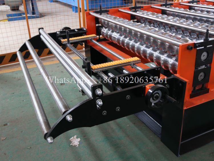 Corrugated Sheet Metal Roof Making Machine