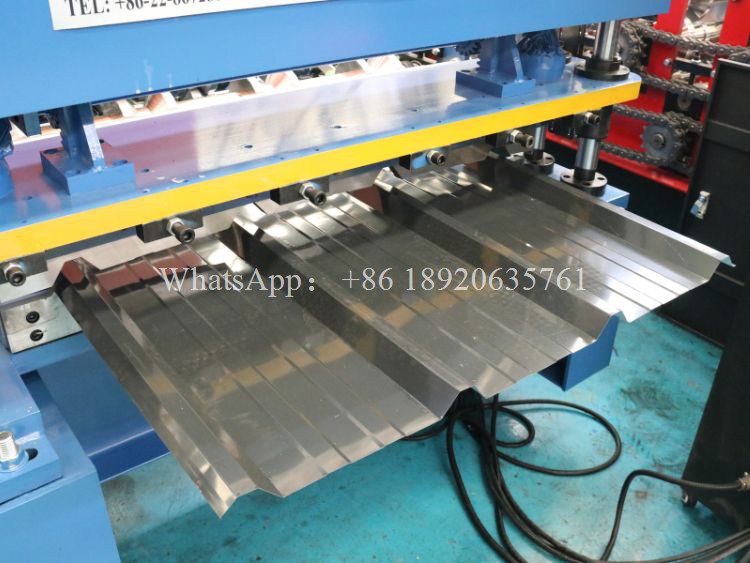 Easy Operation Trapezoidal Roof Panel Machine